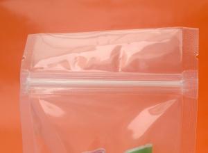 saco plástico transparente com zíper